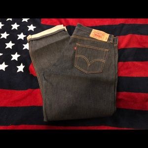 Levi Shrink to Fit 501